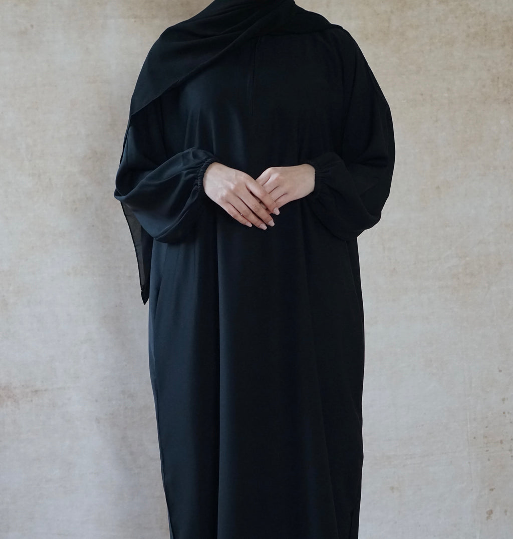 Khadijah Black Everyday Straight Cut Abaya