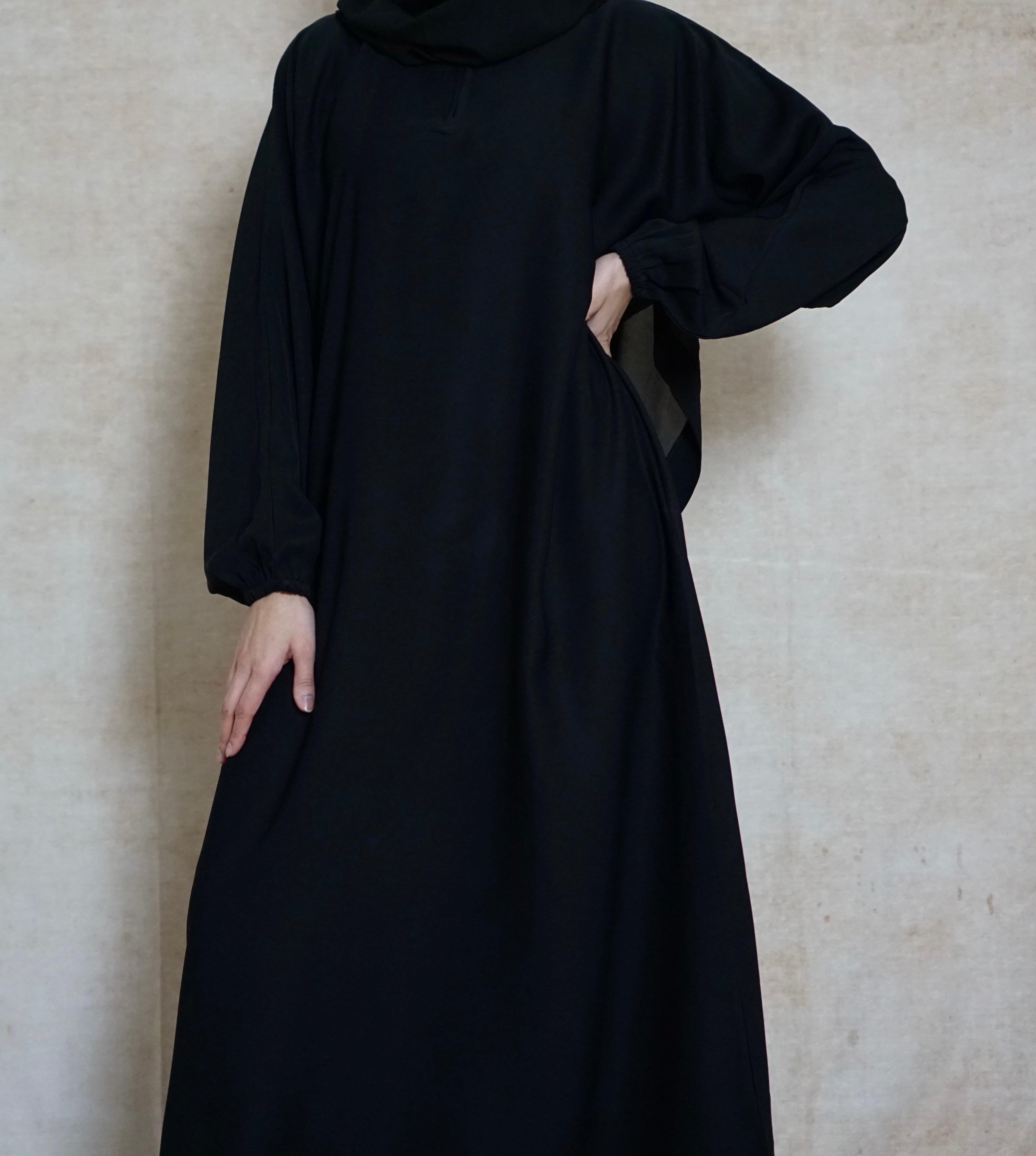 Khadijah Black Everyday Straight Cut Abaya
