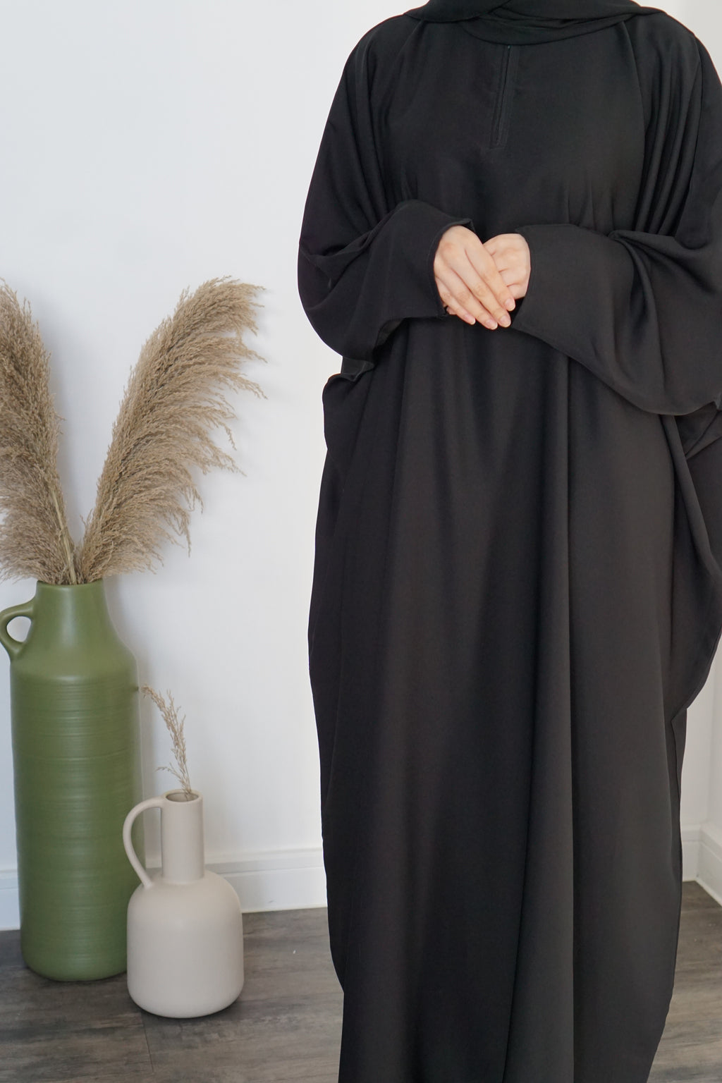 Maryam Black Everyday Farasha Cut Abaya