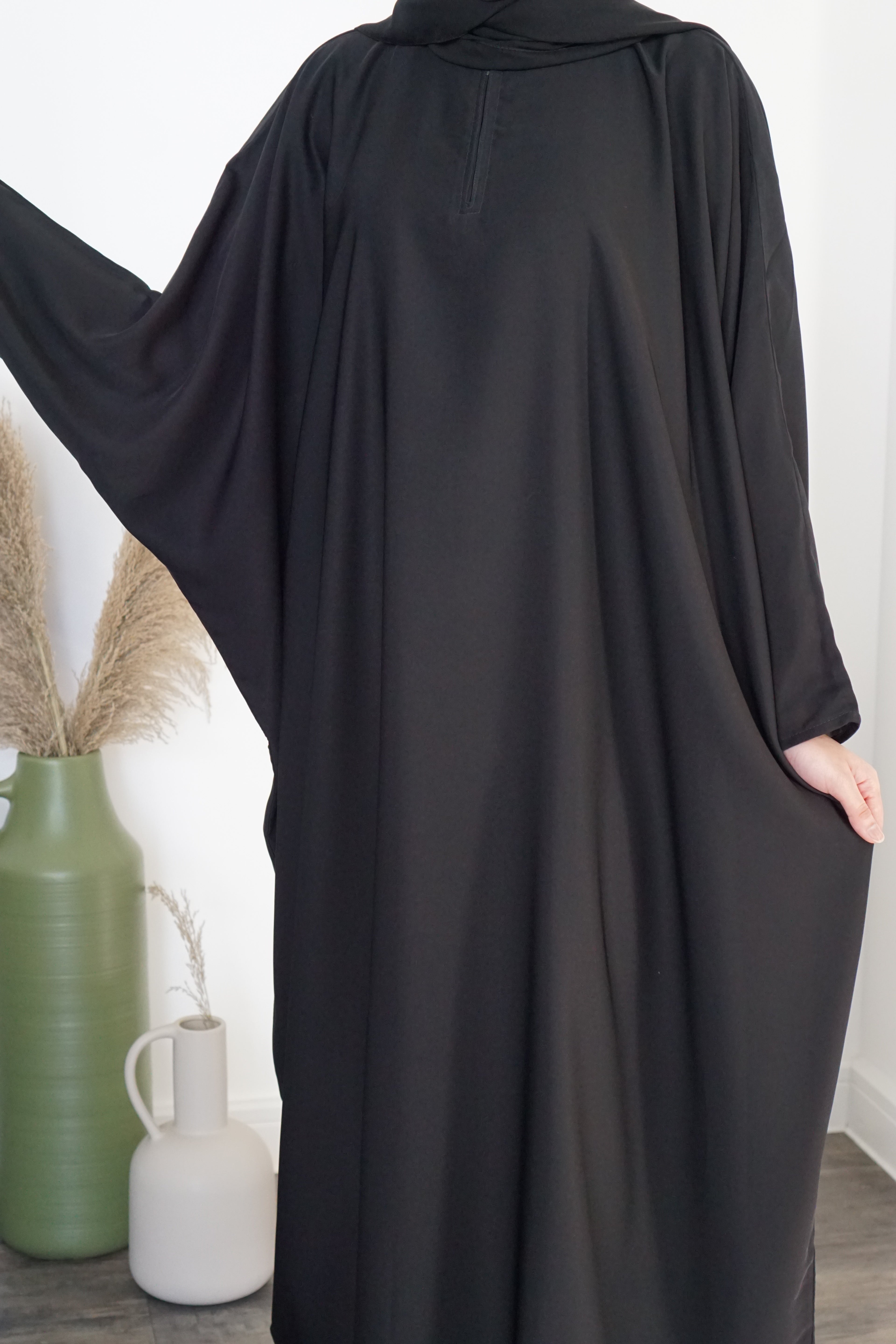 Maryam Black Everyday Farasha Cut Abaya