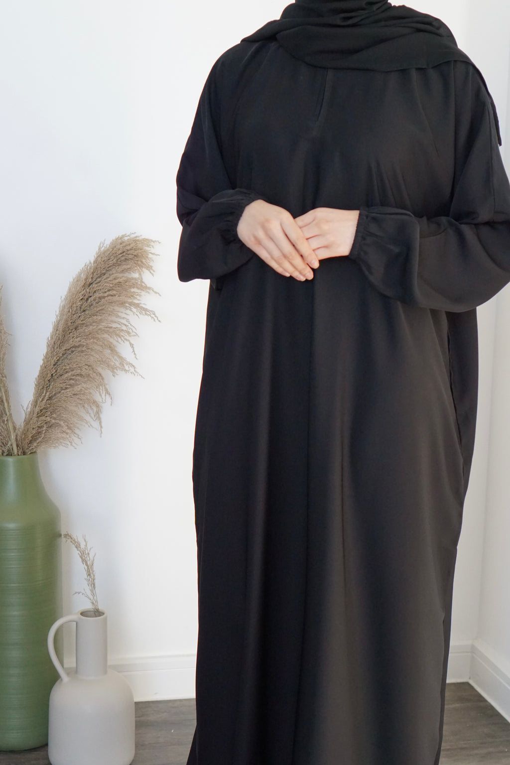 Khadijah Black Everyday Straight Cut Abaya